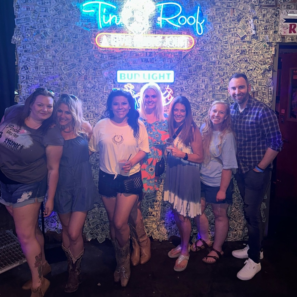 I'm LIVE!! Unlisted Items and LV Damier GIVE AWAY  *PLEASE LIKE and SHARE - Picture 15 of 16